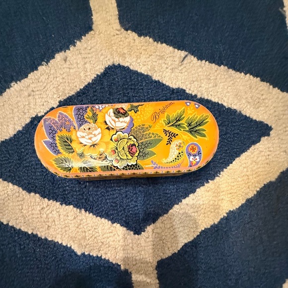 Brighton Sunglasses Valencia Lace Sunglasses With Case - Picture 2 of 10